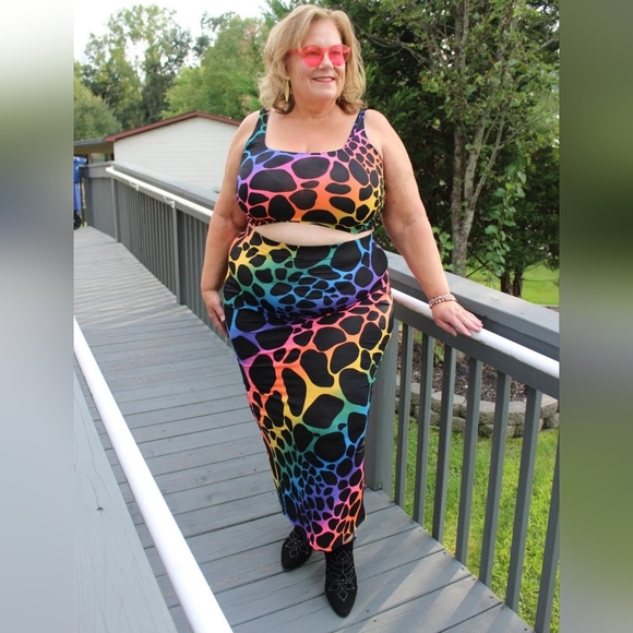 NEW NWOT CurvySense Plus Size Sophie Rainbow Tank & Long Skirt Size 3XL - Picture 5 of 6